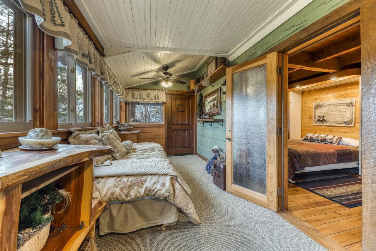 Pine Cone Ridge Holiday home *