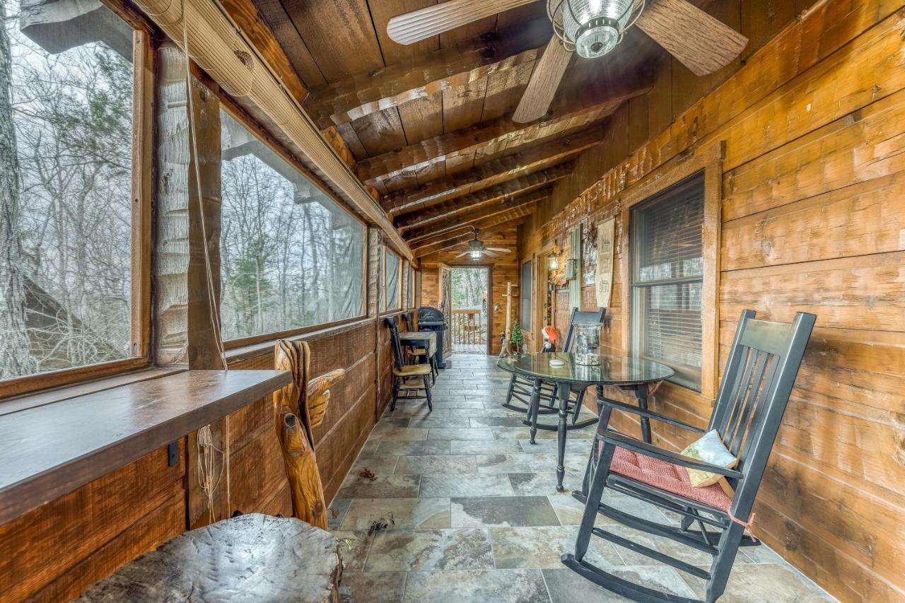 Pine Cone Ridge Holiday home